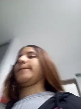 AnthonelaDuque online show from February 9, 2025, 11:36 am