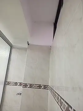 AnthonelaDuque online show from February 18, 2025, 11:44 am