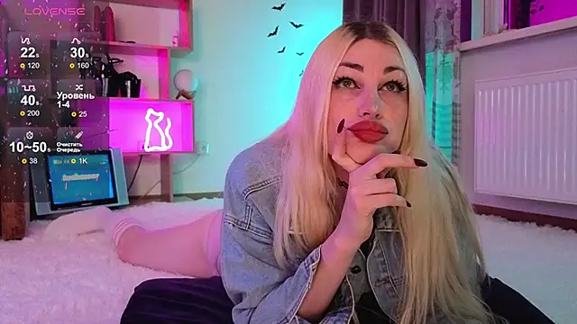 Inchcaser  online show from October 12, 2025, 9:14 pm