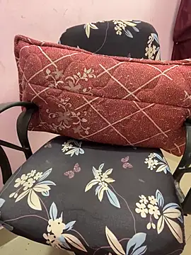 lallela online show from January 8, 2025, 8:07 pm