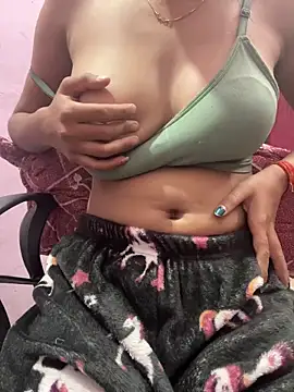 lallela online show from March 11, 2025, 11:15 pm