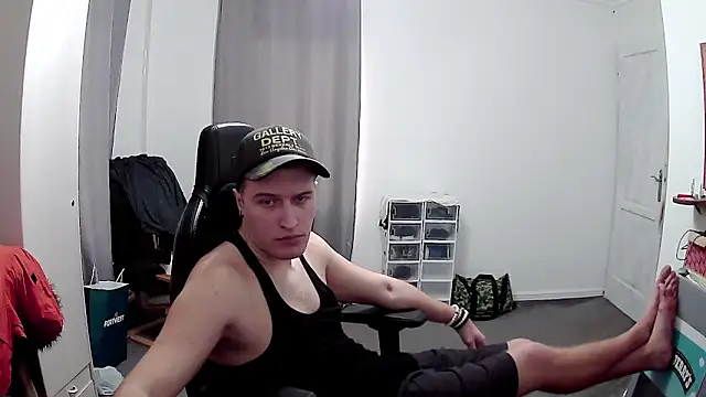 PKrisztian online show from March 22, 2026, 4:32 pm