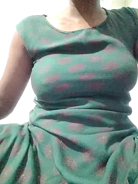 rituporna2004 online show from April 12, 2026, 4:39 am