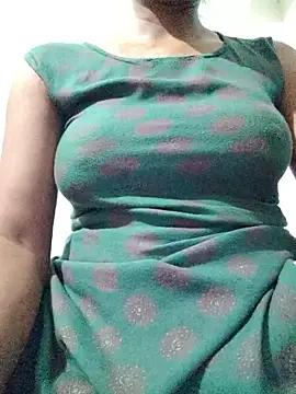 rituporna2004 online show from April 26, 2026, 2:42 am