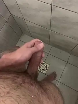 jhnn  online show from September 27, 2025, 1:21 am