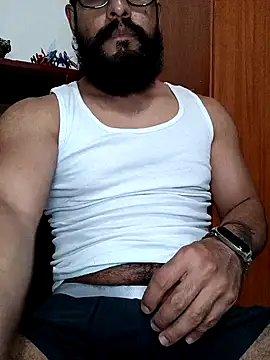 HombreS3n online show from February 5, 2025, 1:15 am