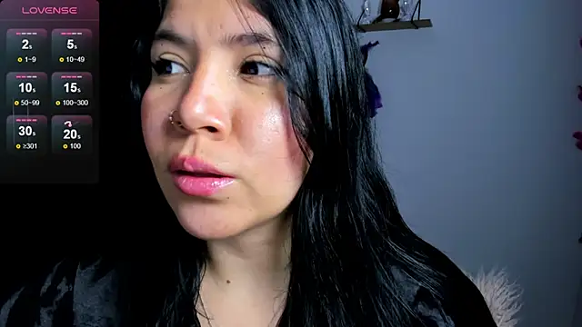 Snapshot of AilynRed chatting on January 22, 2025, 1:31 am AilynRed online show from January 22, 2025, 1:31 am