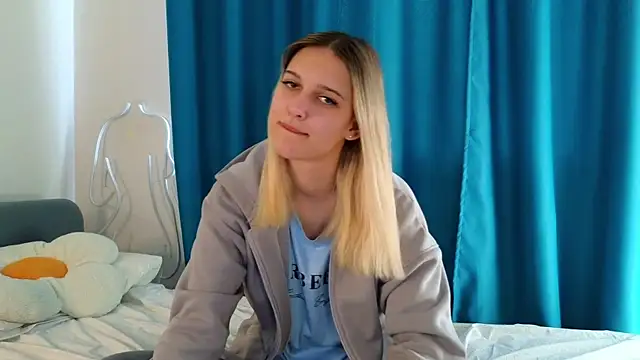 Snapshot of KimberliDean chatting on February 26, 2025, 4:14 pm KimberliDean online show from February 26, 2025, 4:14 pm