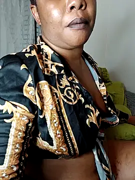 Babez show online show from November 26, 2025, 6:20 pm