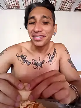 Snapshot of Performance369 chatting on February 7, 2026, 2:10 pm Performance369 online show from February 7, 2026, 2:10 pm