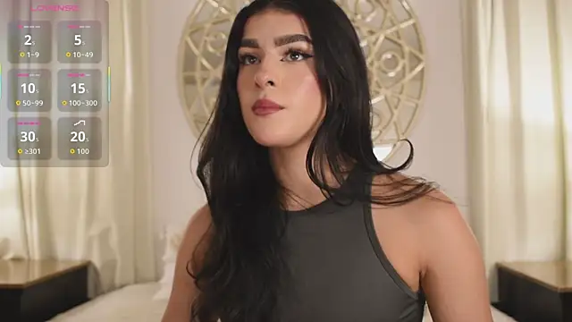 Antonellaparis  online show from November 12, 2025, 2:23 am