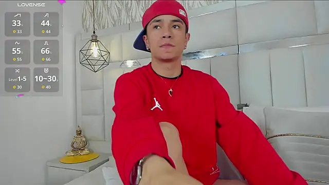 Snapshot of 1m_Joel chatting on November 15, 2025, 4:21 am 1m Joel online show from November 15, 2025, 4:21 am