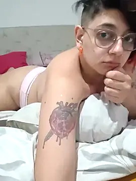 ConeNella online show from January 2, 2025, 11:27 pm