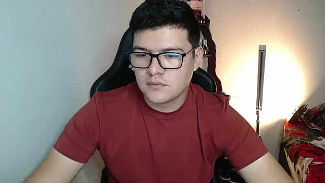 Plug Control online show from February 21, 2026, 12:33 am