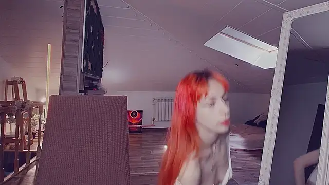 Snapshot of Meowroslava chatting on April 8, 2026, 11:32 am Meowroslava online show from April 8, 2026, 11:32 am