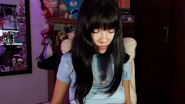 Snapshot of Marceline_0 chatting on July 11, 2026, 11:39 pm Marceline 0 online show from July 11, 2026, 11:39 pm