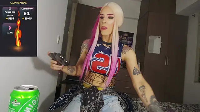 Snapshot of MissIvanna chatting on January 28, 2025, 12:47 am MissIvanna online show from January 28, 2025, 12:47 am