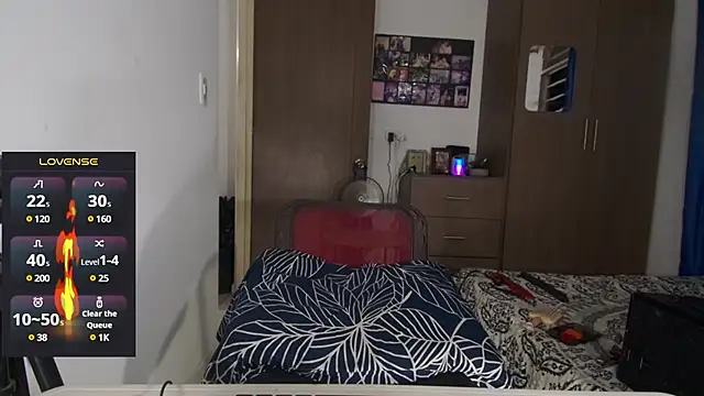 Snapshot of MissIvanna chatting on January 30, 2025, 5:41 am MissIvanna online show from January 30, 2025, 5:41 am