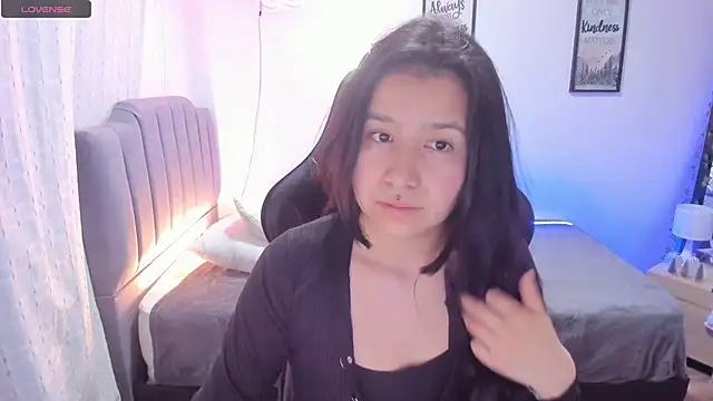 Amy joones online show from January 5, 2025, 11:04 am