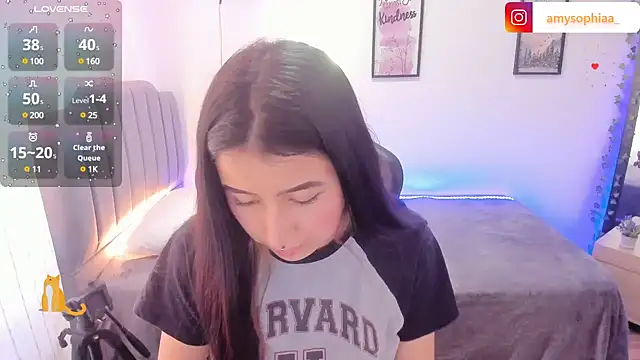 Amy joones online show from January 18, 2025, 5:04 pm