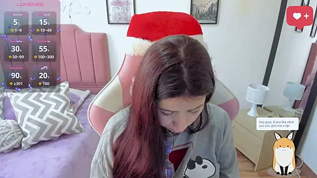 Amy joones online show from December 15, 2025, 12:53 pm