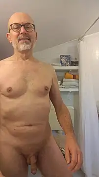 Snapshot of MadProfessor chatting on January 19, 2026, 8:29 am MadProfessor online show from January 19, 2026, 8:29 am