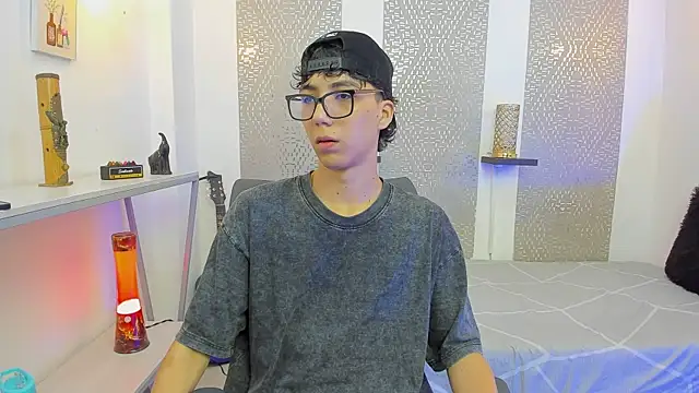 Nikolay Gregori online show from September 30, 2025, 4:06 am