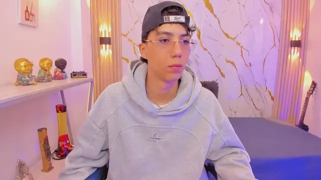 Nikolay Gregori online show from March 2, 2026, 4:58 am