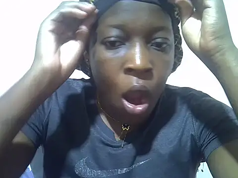 miss tash online show from December 14, 2025, 8:02 pm