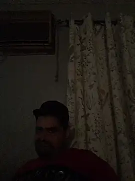 Snapshot of Miguel16i chatting on January 2, 2025, 4:52 am Miguel16i online show from January 2, 2025, 4:52 am