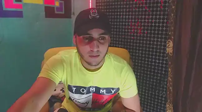 Snapshot of xxxxhotxoxo chatting on February 27, 2025, 7:23 am xxxxhotxoxo online show from February 27, 2025, 7:23 am