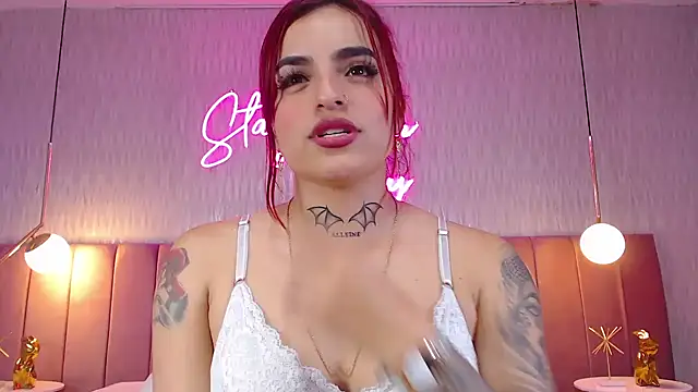 valeriee millerr  online show from December 13, 2024, 7:32 pm