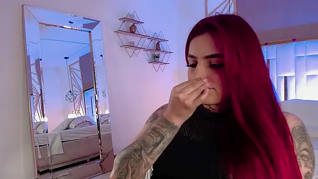 valeriee millerr  online show from November 1, 2025, 7:43 am