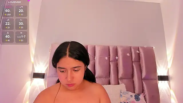 NikyBrookss online show from January 28, 2025, 7:10 pm