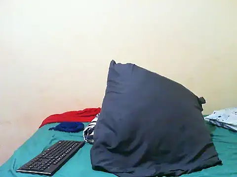 Snapshot of NastyThickSavage chatting on March 15, 2025, 3:18 am NastyThickSavage online show from March 15, 2025, 3:18 am