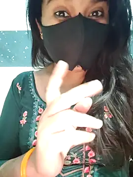 Aishwaryaa 69 online show from February 5, 2025, 9:57 am