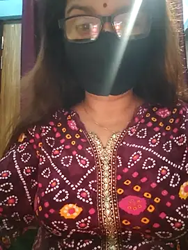 Aishwaryaa 69 online show from September 30, 2025, 8:08 am