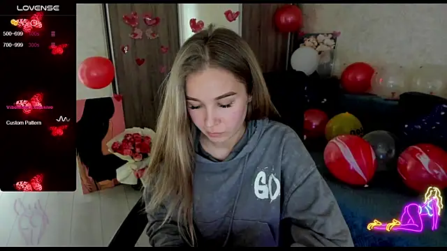  NigoNika online show from February 17, 2025, 12:48 pm