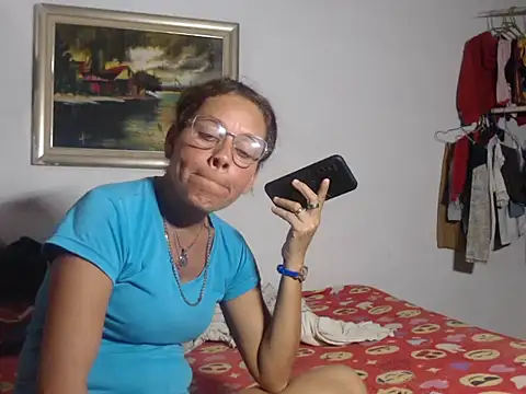 Horney-Blonde online show from January 28, 2025, 12:15 am