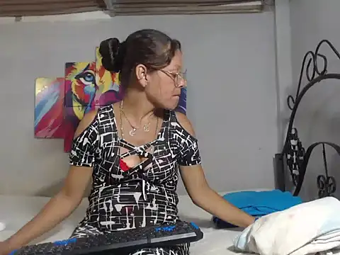 Horney-Blonde online show from February 27, 2025, 1:16 am