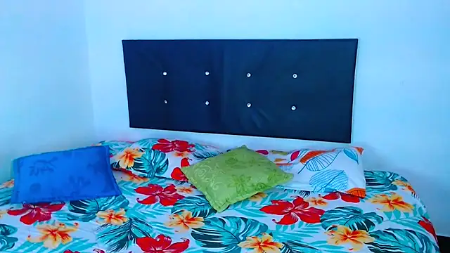 pleasure and fantasy online show from February 23, 2025, 3:13 am