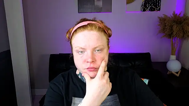 Cassie xKiss online show from July 10, 2026, 8:22 pm