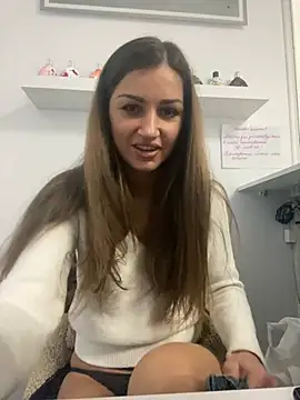 Lanaa19 online show from December 15, 2024, 11:12 am