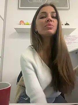 Lanaa19 online show from December 27, 2024, 9:50 am