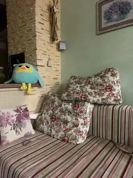 Lanaa19 online show from October 7, 2025, 9:34 pm