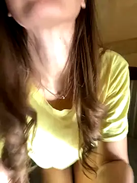 Lanaa19 online show from October 14, 2025, 11:55 am