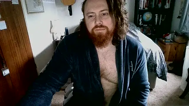 Hairy Guy30 online show from February 5, 2025, 4:25 pm