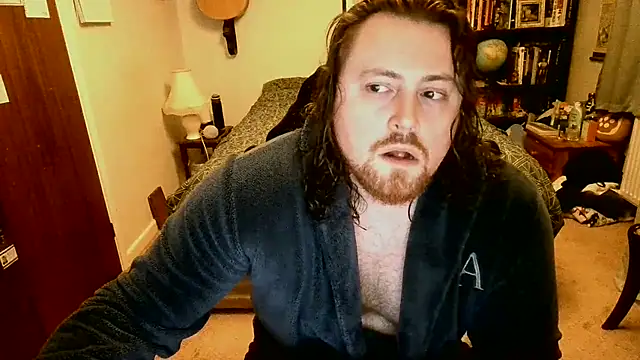 Hairy Guy30 online show from March 11, 2025, 11:59 pm