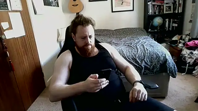Hairy Guy30 online show from June 26, 2026, 2:54 pm