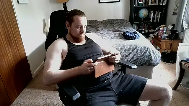 Hairy Guy30 online show from July 24, 2026, 12:36 pm